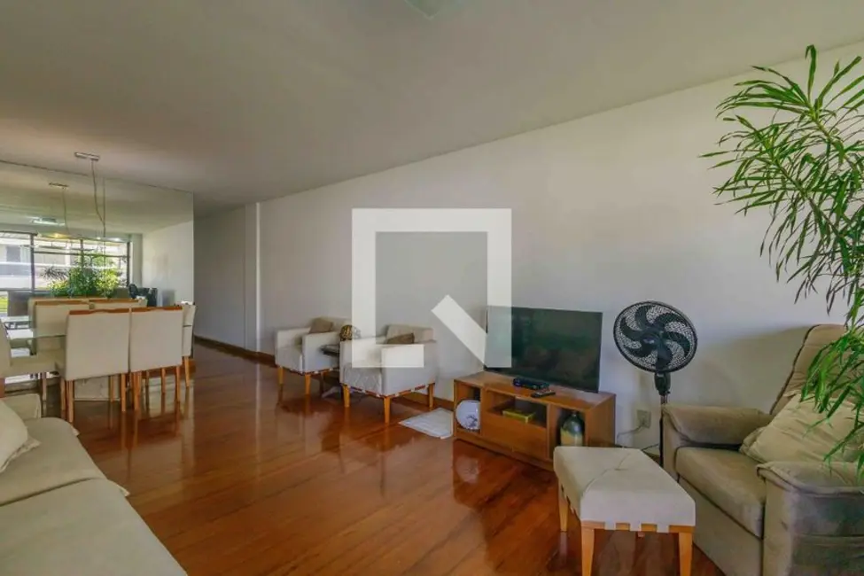 Apartamento com 3 quartos à venda, 139m2 em Rio De Janeiro - RJ - imagem 7 Foto 7 de Apartamento com 3 quartos à venda, 139m2 em Rio De Janeiro - RJ