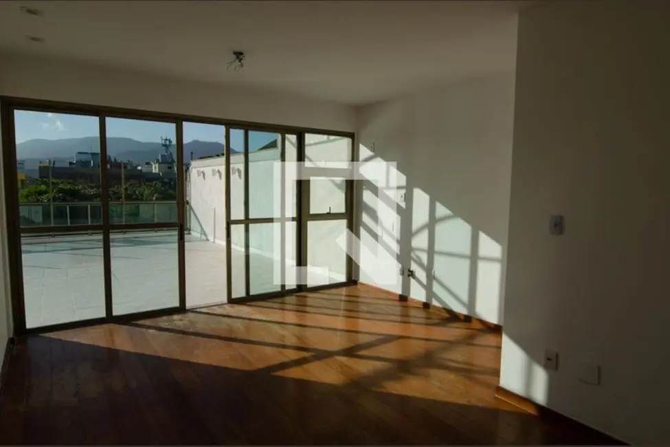Foto 1 de Apartamento com 3 quartos à venda, 217m2 em Rio De Janeiro - RJ