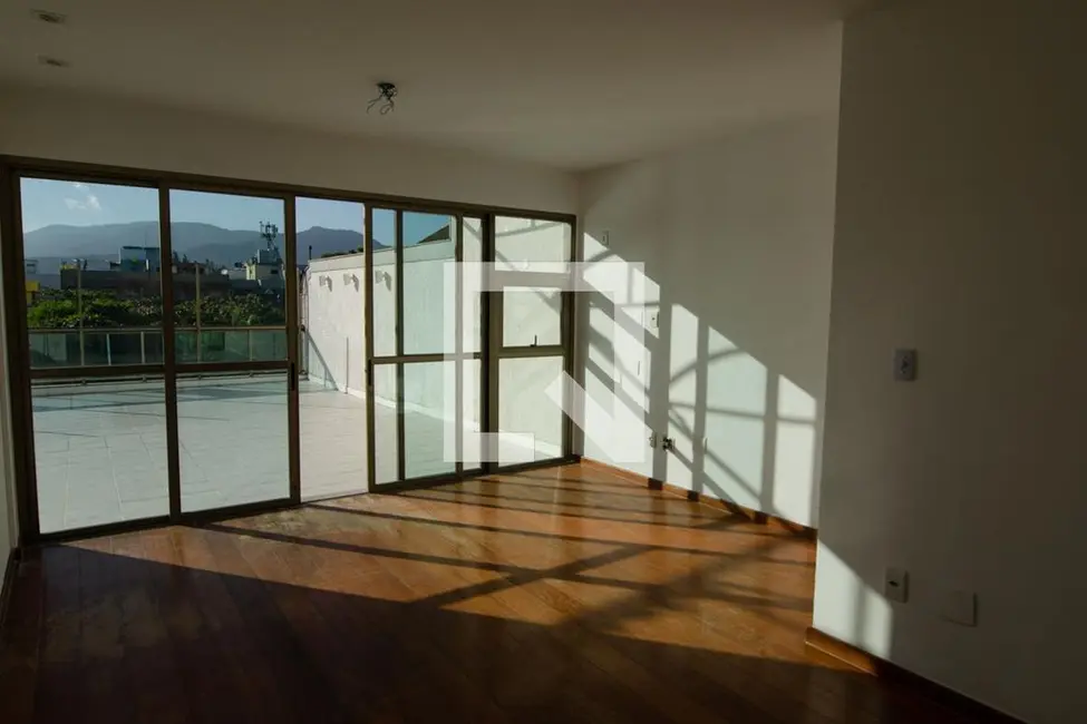 Foto 2 de Apartamento com 3 quartos à venda, 217m2 em Rio De Janeiro - RJ