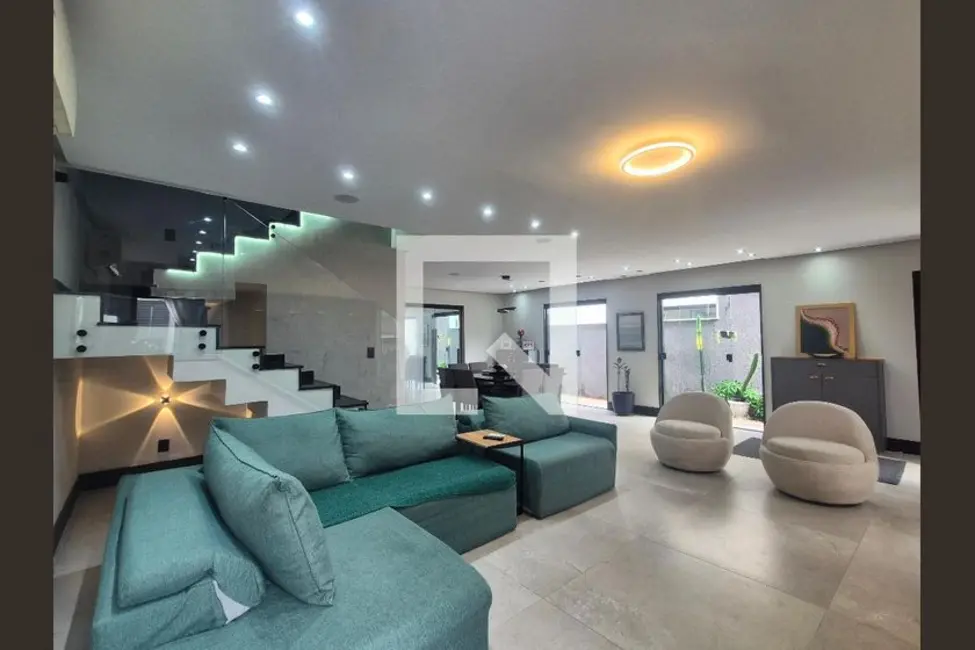 Casa com 4 quartos à venda, 320m2 em Rio De Janeiro - RJ - imagem 3 Foto 3 de Casa com 4 quartos à venda, 320m2 em Rio De Janeiro - RJ