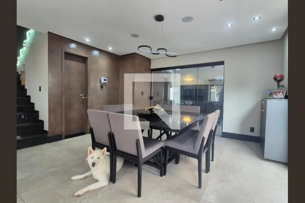 Casa com 4 quartos à venda, 320m2 em Rio De Janeiro - RJ - imagem 9 Foto 9 de Casa com 4 quartos à venda, 320m2 em Rio De Janeiro - RJ