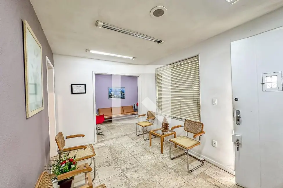 Casa com 4 quartos à venda, 124m2 em Urca, Rio De Janeiro - RJ - imagem 2 Foto 2 de Casa com 4 quartos à venda, 124m2 em Urca, Rio De Janeiro - RJ