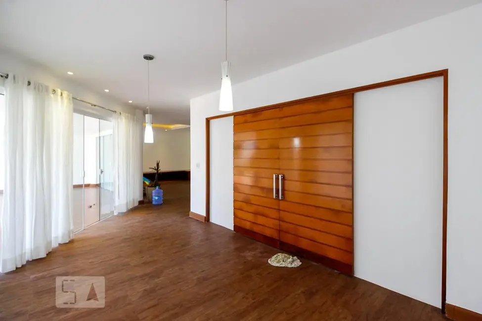 Foto 1 de Casa com 5 quartos à venda, 540m2 em Rio De Janeiro - RJ