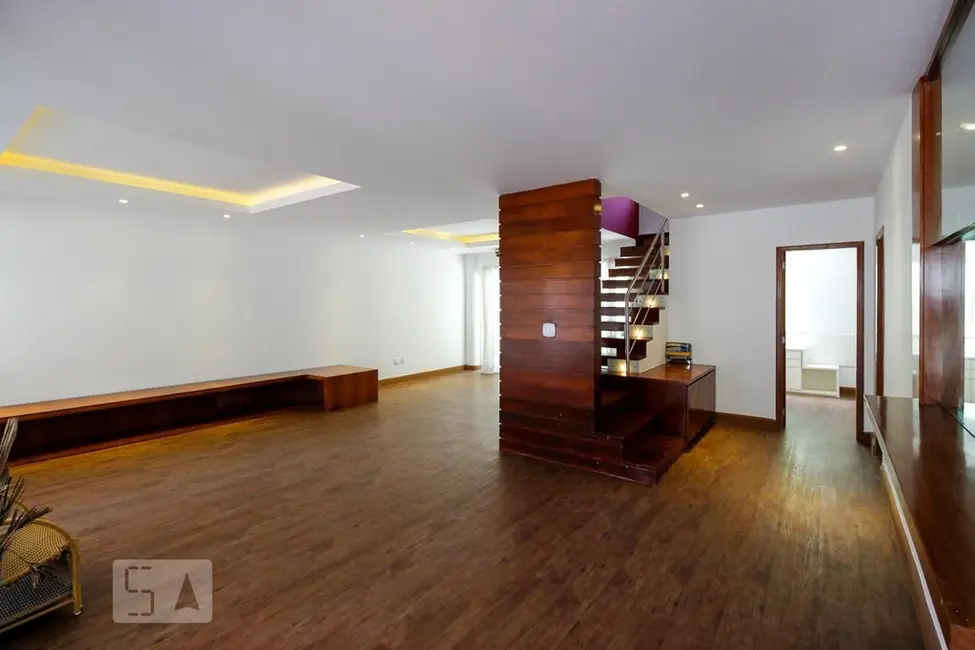 Foto 4 de Casa com 5 quartos à venda, 540m2 em Rio De Janeiro - RJ