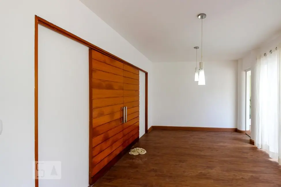 Foto 3 de Casa com 5 quartos à venda, 540m2 em Rio De Janeiro - RJ