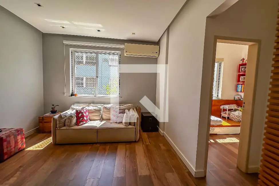 Apartamento com 2 quartos à venda, 70m2 em Urca, Rio De Janeiro - RJ - imagem 1 Foto 1 de Apartamento com 2 quartos à venda, 70m2 em Urca, Rio De Janeiro - RJ