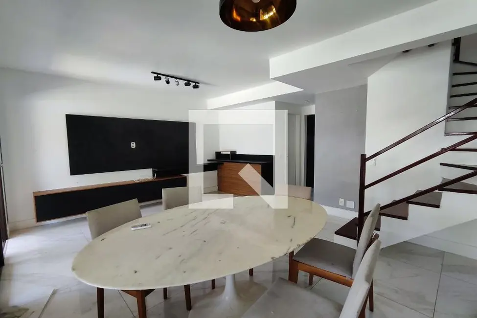Foto 4 de Casa com 3 quartos à venda, 180m2 em Rio De Janeiro - RJ