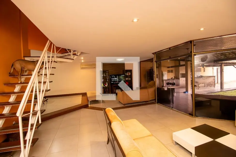 Foto 2 de Casa de Condomínio com 4 quartos à venda, 600m2 em Rio De Janeiro - RJ