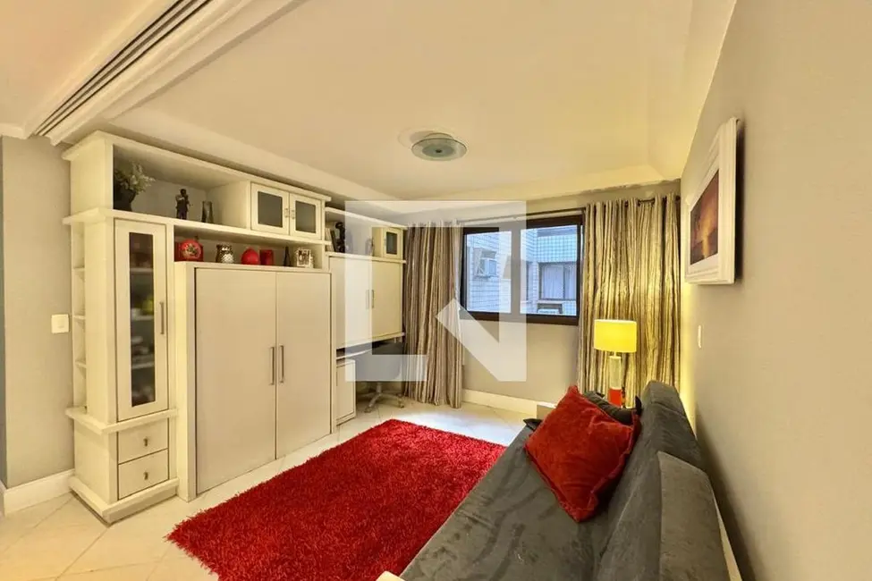 Foto 2 de Apartamento com 4 quartos à venda, 202m2 em Rio De Janeiro - RJ