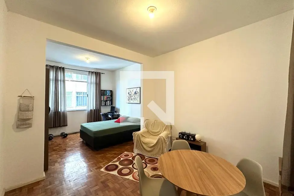 Kitnet com 1 quarto à venda, 35m2 em Urca, Rio De Janeiro - RJ - imagem 1 Foto 1 de Kitnet com 1 quarto à venda, 35m2 em Urca, Rio De Janeiro - RJ