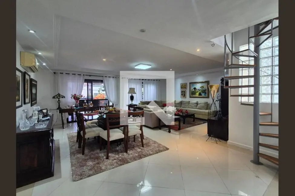 Foto 1 de Apartamento com 3 quartos à venda, 280m2 em Rio De Janeiro - RJ
