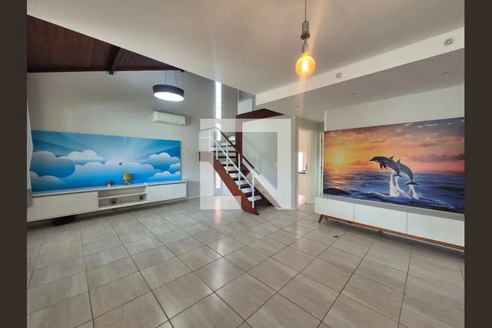 Foto 1 de Casa com 4 quartos à venda, 122m2 em Rio De Janeiro - RJ