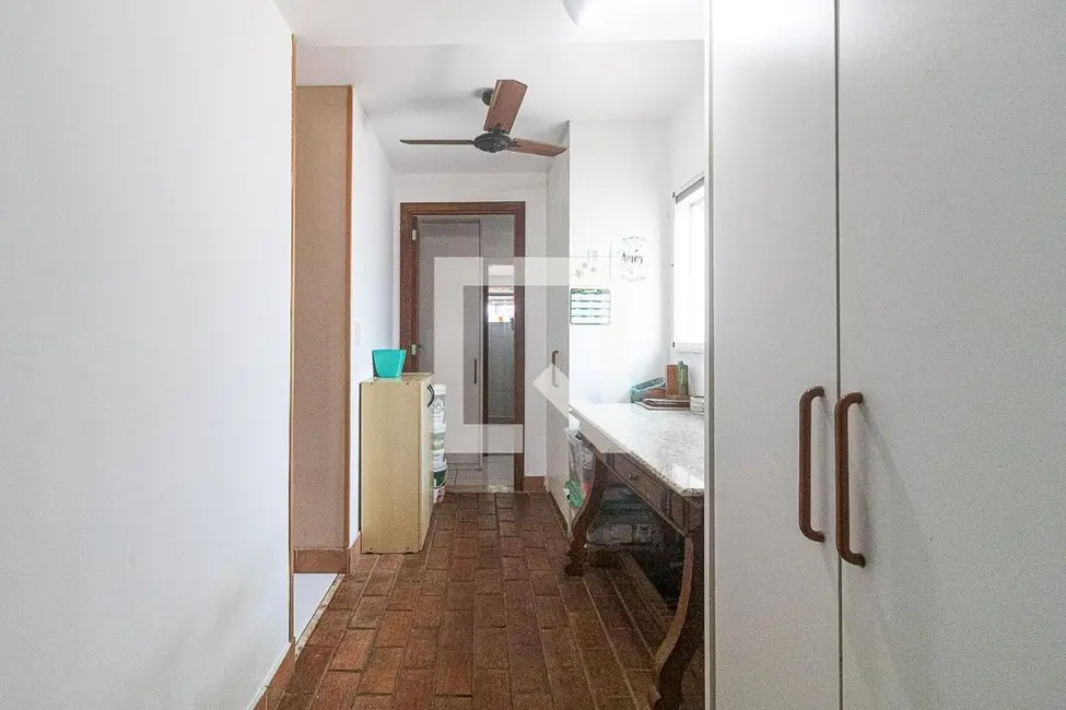 Apartamento com 5 quartos à venda, 256m2 em Rio De Janeiro - RJ - imagem 8 Foto 8 de Apartamento com 5 quartos à venda, 256m2 em Rio De Janeiro - RJ