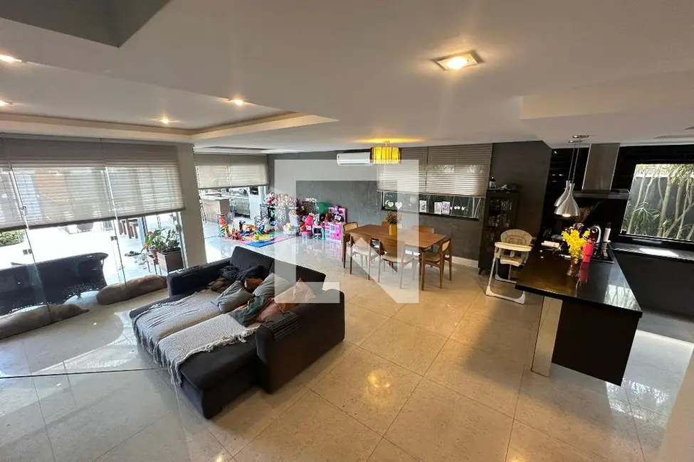 Foto 6 de Casa com 4 quartos à venda, 273m2 em Rio De Janeiro - RJ
