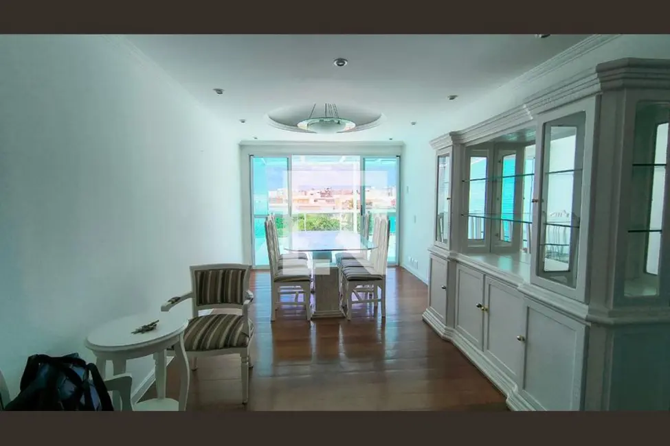 Foto 3 de Apartamento com 4 quartos à venda, 205m2 em Rio De Janeiro - RJ