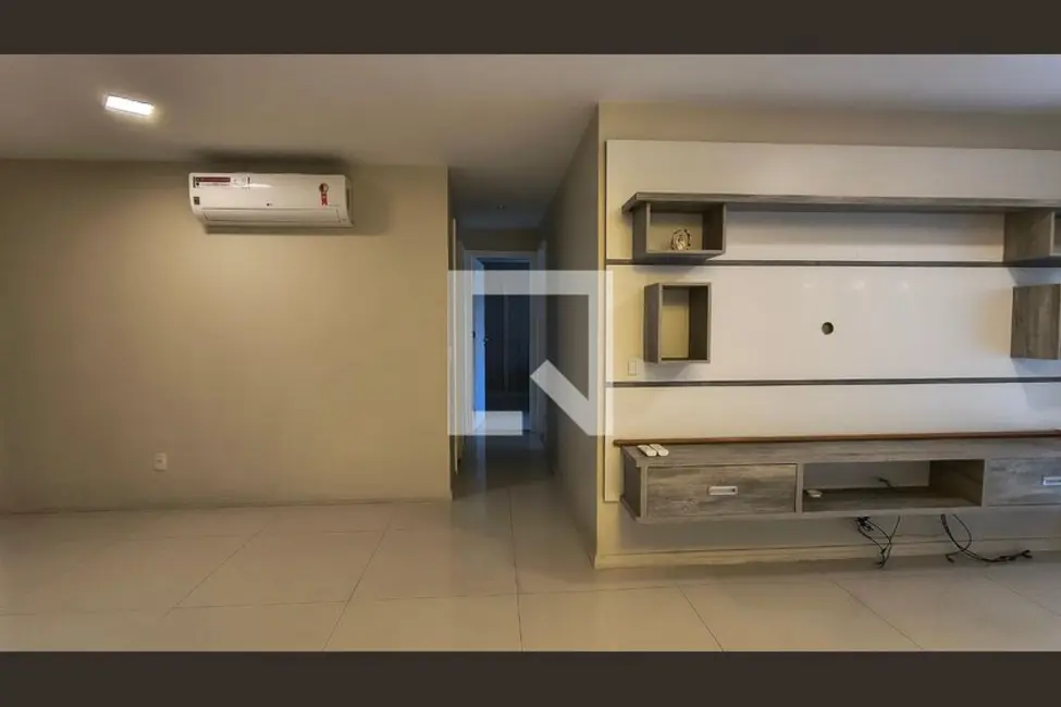 Apartamento com 3 quartos à venda, 138m2 em Rio De Janeiro - RJ - imagem 9 Foto 9 de Apartamento com 3 quartos à venda, 138m2 em Rio De Janeiro - RJ