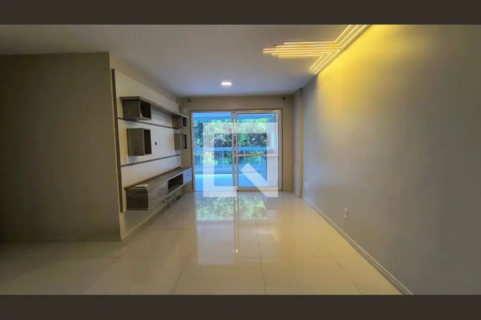 Apartamento com 3 quartos à venda, 138m2 em Rio De Janeiro - RJ - imagem 3 Foto 3 de Apartamento com 3 quartos à venda, 138m2 em Rio De Janeiro - RJ