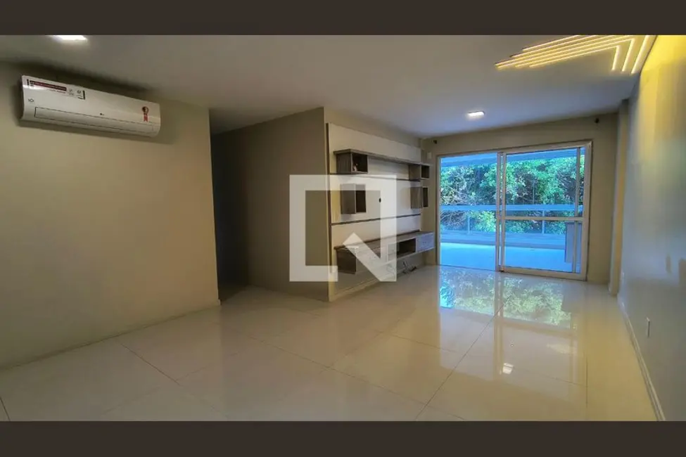 Apartamento com 3 quartos à venda, 138m2 em Rio De Janeiro - RJ - imagem 1 Foto 1 de Apartamento com 3 quartos à venda, 138m2 em Rio De Janeiro - RJ
