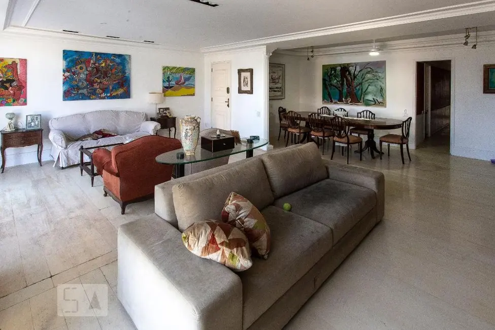 Apartamento com 4 quartos à venda, 368m2 em Rio De Janeiro - RJ - imagem 2 Foto 2 de Apartamento com 4 quartos à venda, 368m2 em Rio De Janeiro - RJ