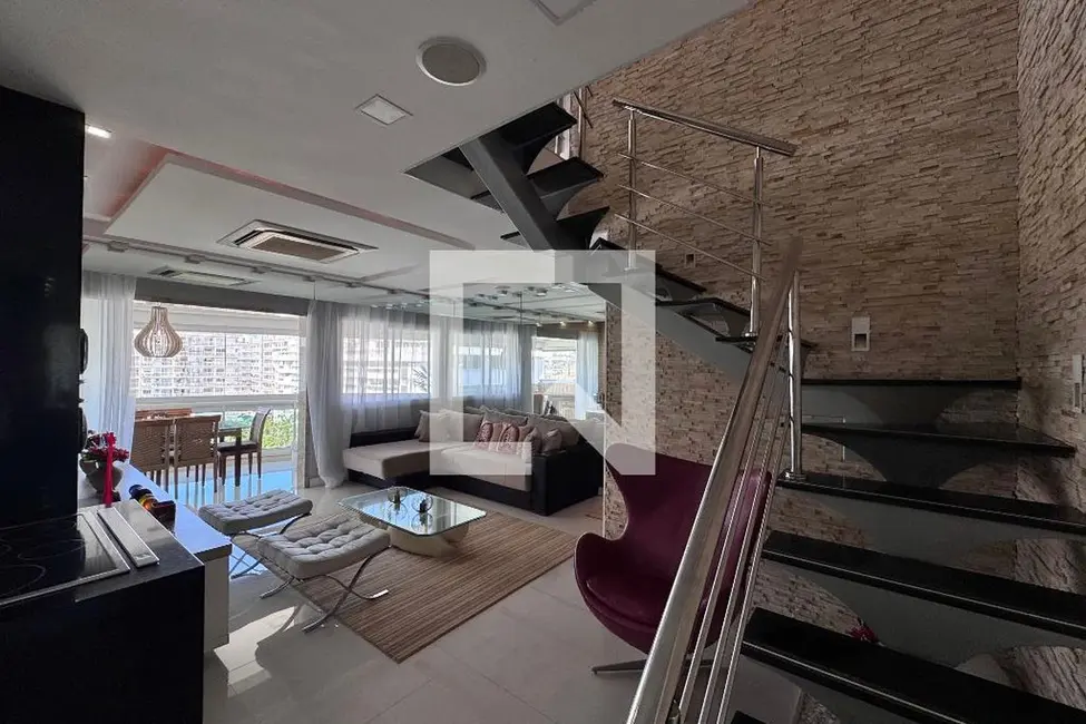 Apartamento com 3 quartos à venda, 200m2 em Rio De Janeiro - RJ - imagem 1 Foto 1 de Apartamento com 3 quartos à venda, 200m2 em Rio De Janeiro - RJ