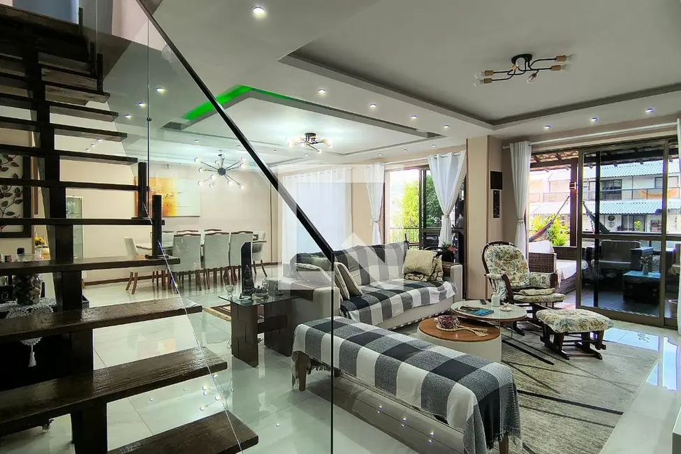 Foto 1 de Apartamento com 4 quartos à venda, 400m2 em Rio De Janeiro - RJ
