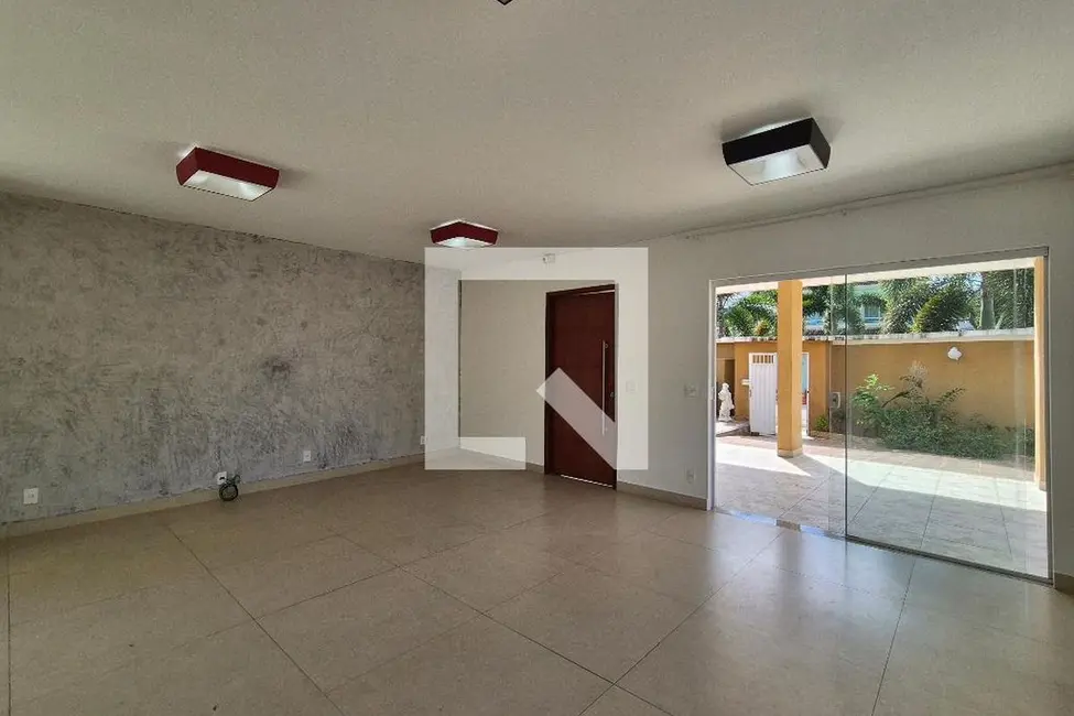 Casa com 4 quartos à venda, 416m2 em Rio De Janeiro - RJ - imagem 3 Foto 3 de Casa com 4 quartos à venda, 416m2 em Rio De Janeiro - RJ