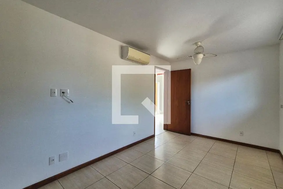 Casa com 4 quartos à venda, 416m2 em Rio De Janeiro - RJ - imagem 8 Foto 8 de Casa com 4 quartos à venda, 416m2 em Rio De Janeiro - RJ