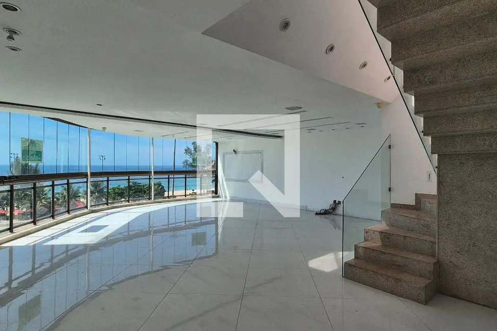 Apartamento com 4 quartos à venda, 350m2 em Rio De Janeiro - RJ - imagem 2 Foto 2 de Apartamento com 4 quartos à venda, 350m2 em Rio De Janeiro - RJ