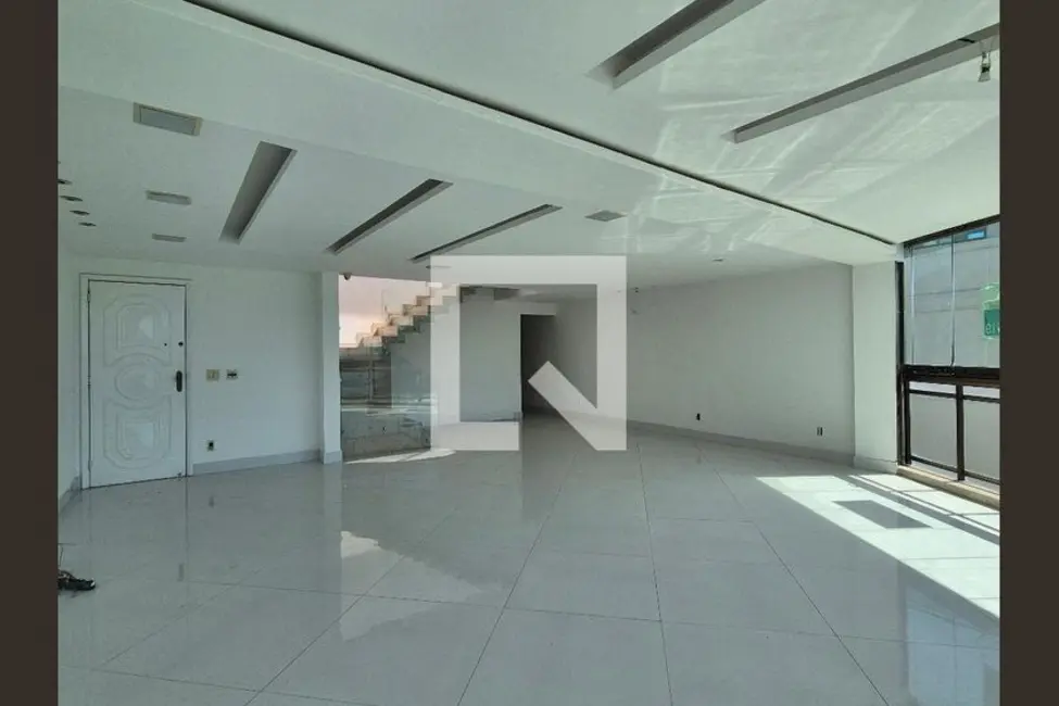 Apartamento com 4 quartos à venda, 350m2 em Rio De Janeiro - RJ - imagem 5 Foto 5 de Apartamento com 4 quartos à venda, 350m2 em Rio De Janeiro - RJ
