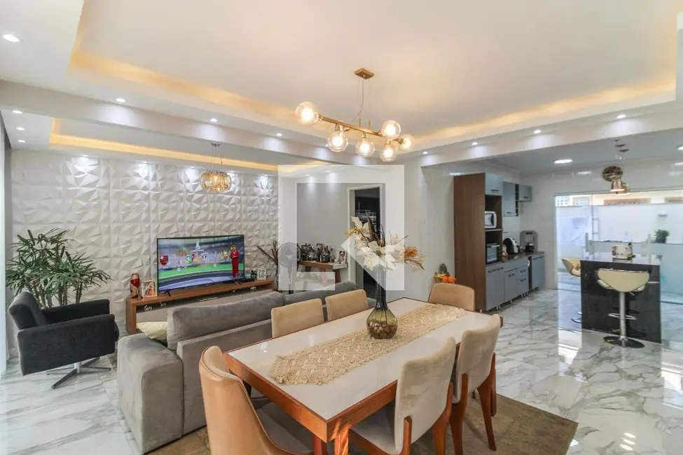 Casa de Condomínio com 3 quartos à venda, 210m2 em Rio De Janeiro - RJ - imagem 2 Foto 2 de Casa de Condomínio com 3 quartos à venda, 210m2 em Rio De Janeiro - RJ