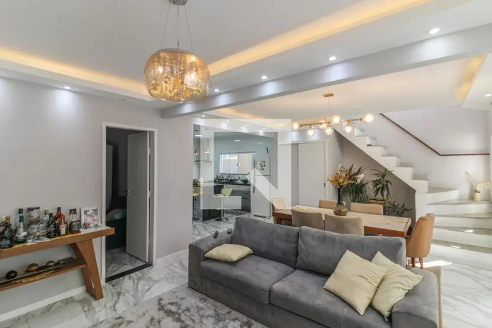 Casa de Condomínio com 3 quartos à venda, 210m2 em Rio De Janeiro - RJ - imagem 3 Foto 3 de Casa de Condomínio com 3 quartos à venda, 210m2 em Rio De Janeiro - RJ