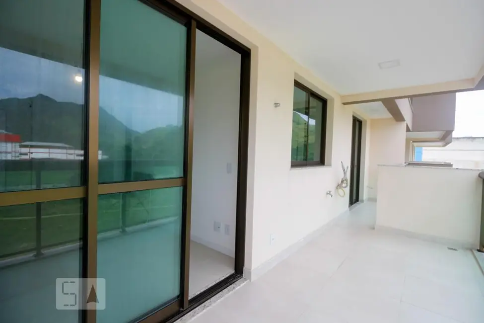 Apartamento com 2 quartos à venda, 74m2 em Rio De Janeiro - RJ - imagem 8 Foto 8 de Apartamento com 2 quartos à venda, 74m2 em Rio De Janeiro - RJ