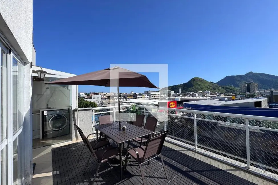 Apartamento com 3 quartos à venda, 200m2 em Rio De Janeiro - RJ - imagem 8 Foto 8 de Apartamento com 3 quartos à venda, 200m2 em Rio De Janeiro - RJ