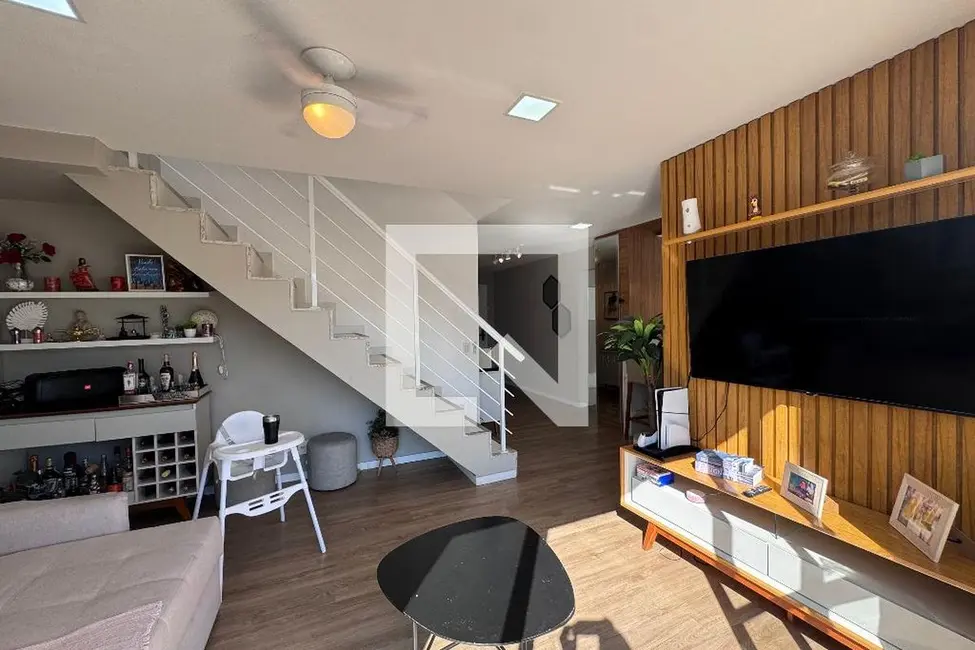 Apartamento com 3 quartos à venda, 200m2 em Rio De Janeiro - RJ - imagem 3 Foto 3 de Apartamento com 3 quartos à venda, 200m2 em Rio De Janeiro - RJ