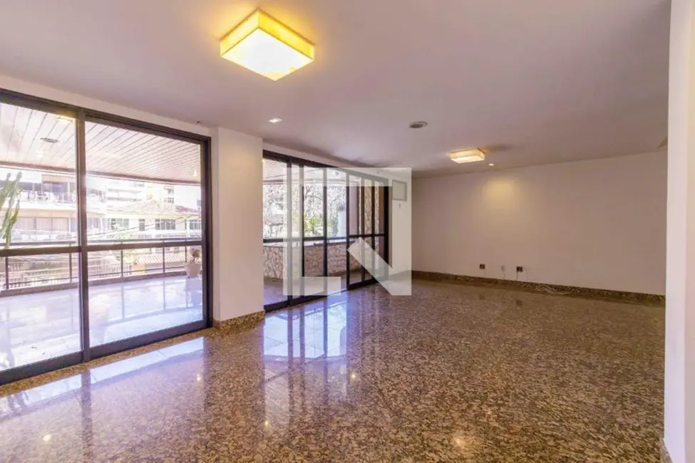 Apartamento com 4 quartos à venda, 185m2 em Rio De Janeiro - RJ - imagem 7 Foto 7 de Apartamento com 4 quartos à venda, 185m2 em Rio De Janeiro - RJ