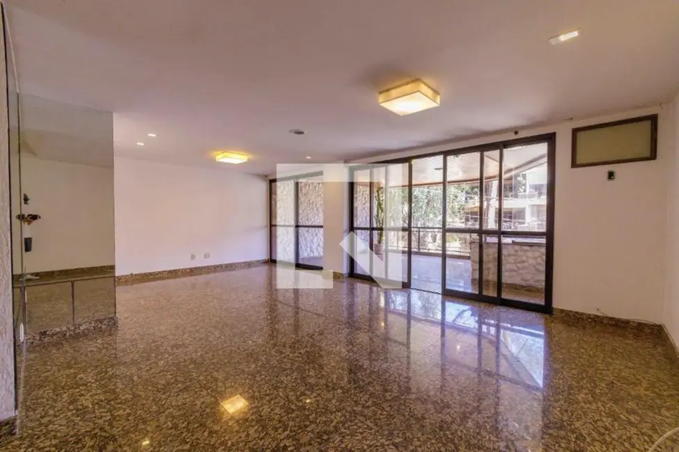 Apartamento com 4 quartos à venda, 185m2 em Rio De Janeiro - RJ - imagem 1 Foto 1 de Apartamento com 4 quartos à venda, 185m2 em Rio De Janeiro - RJ
