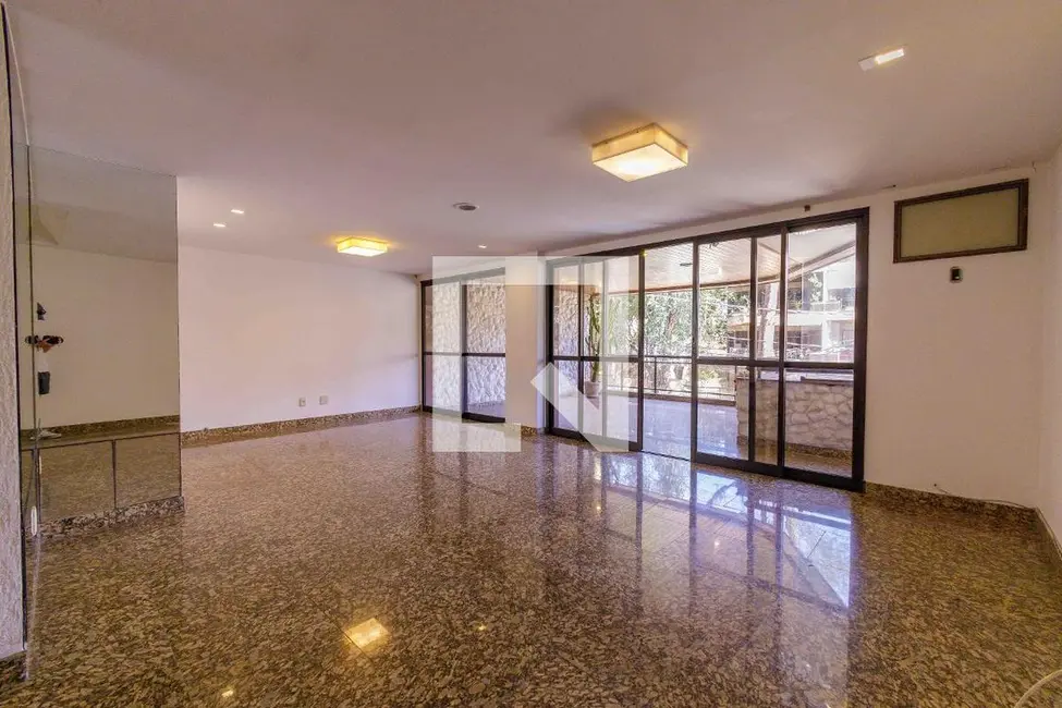 Apartamento com 4 quartos à venda, 185m2 em Rio De Janeiro - RJ - imagem 2 Foto 2 de Apartamento com 4 quartos à venda, 185m2 em Rio De Janeiro - RJ