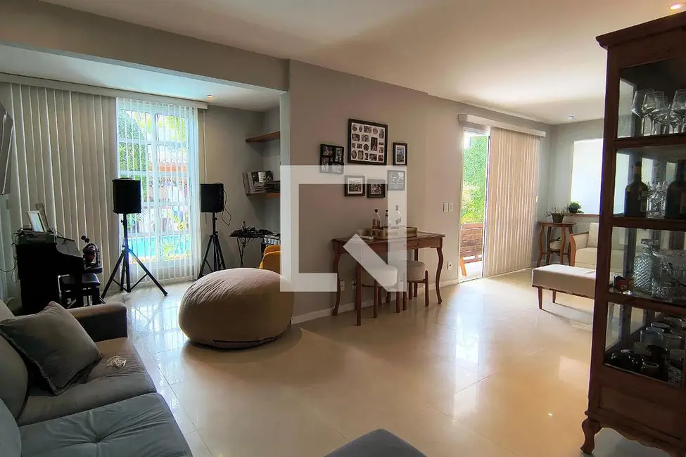 Foto 6 de Casa com 4 quartos à venda, 350m2 em Rio De Janeiro - RJ