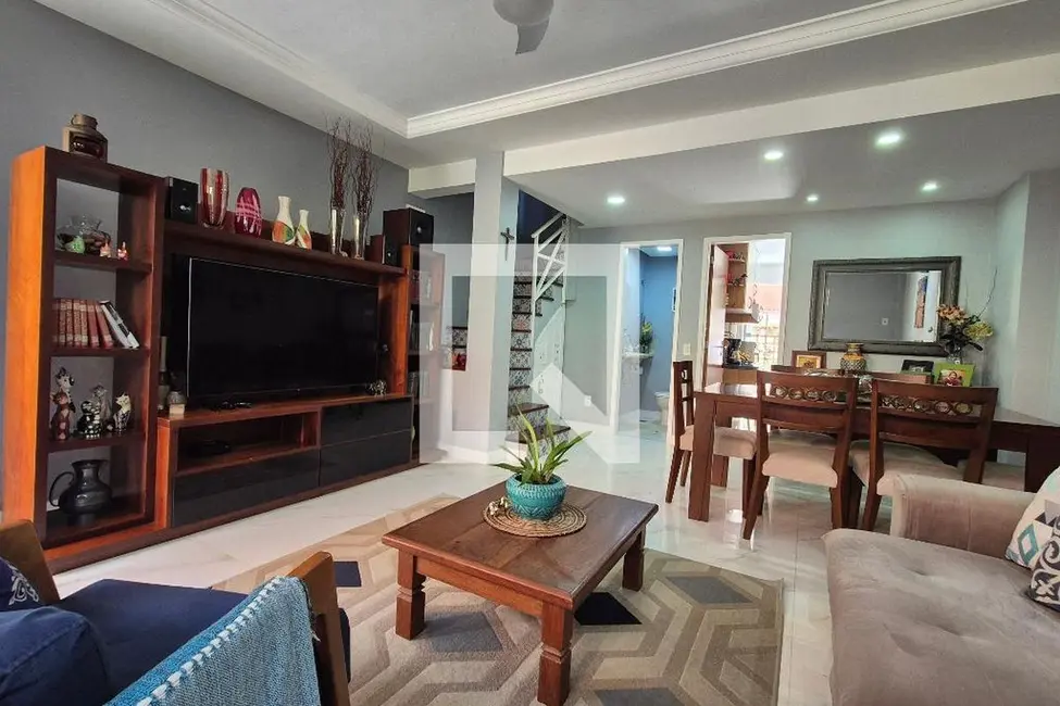 Casa com 4 quartos à venda, 174m2 em Rio De Janeiro - RJ - imagem 4 Foto 4 de Casa com 4 quartos à venda, 174m2 em Rio De Janeiro - RJ
