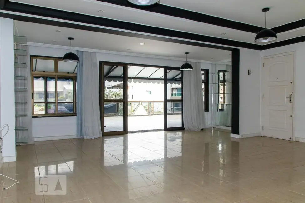 Apartamento com 3 quartos à venda, 298m2 em Rio De Janeiro - RJ - imagem 2 Foto 2 de Apartamento com 3 quartos à venda, 298m2 em Rio De Janeiro - RJ