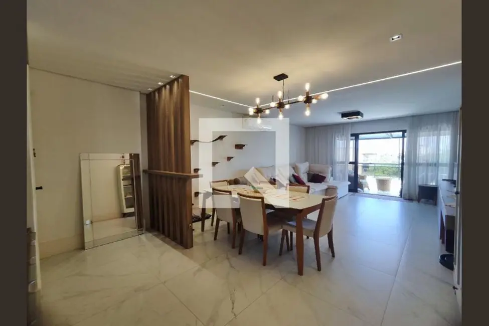 Apartamento com 3 quartos à venda, 215m2 em Rio De Janeiro - RJ - imagem 1 Foto 1 de Apartamento com 3 quartos à venda, 215m2 em Rio De Janeiro - RJ
