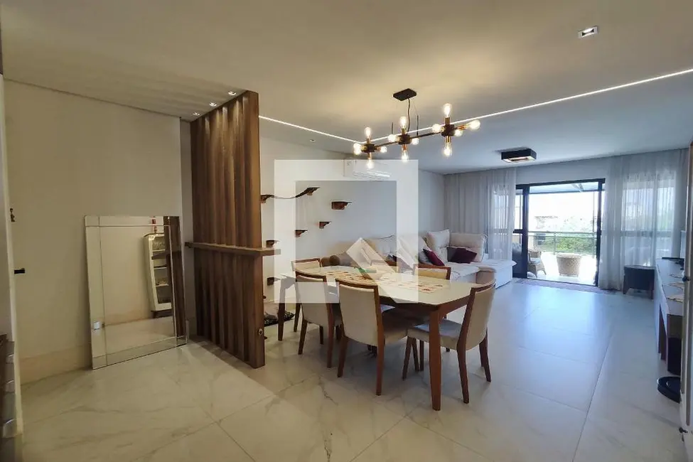 Apartamento com 3 quartos à venda, 215m2 em Rio De Janeiro - RJ - imagem 2 Foto 2 de Apartamento com 3 quartos à venda, 215m2 em Rio De Janeiro - RJ