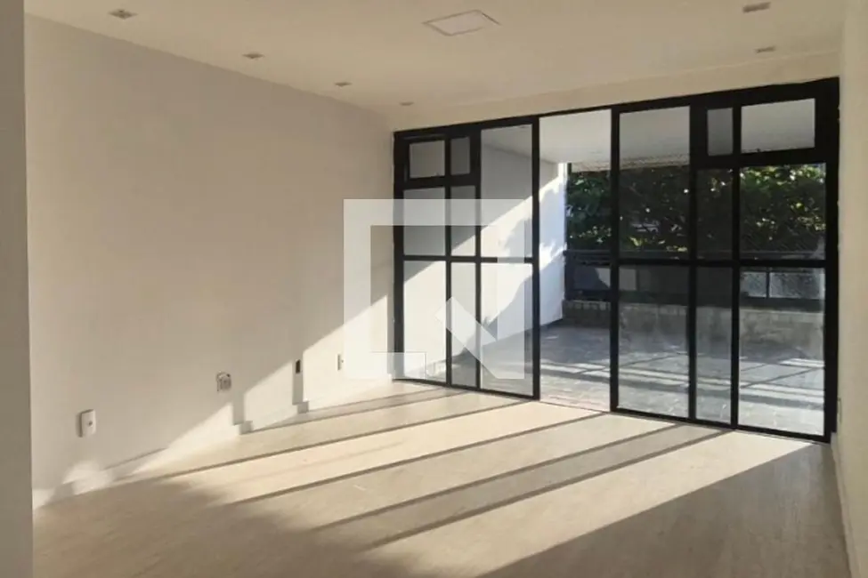 Foto 2 de Apartamento com 2 quartos à venda, 120m2 em Rio De Janeiro - RJ