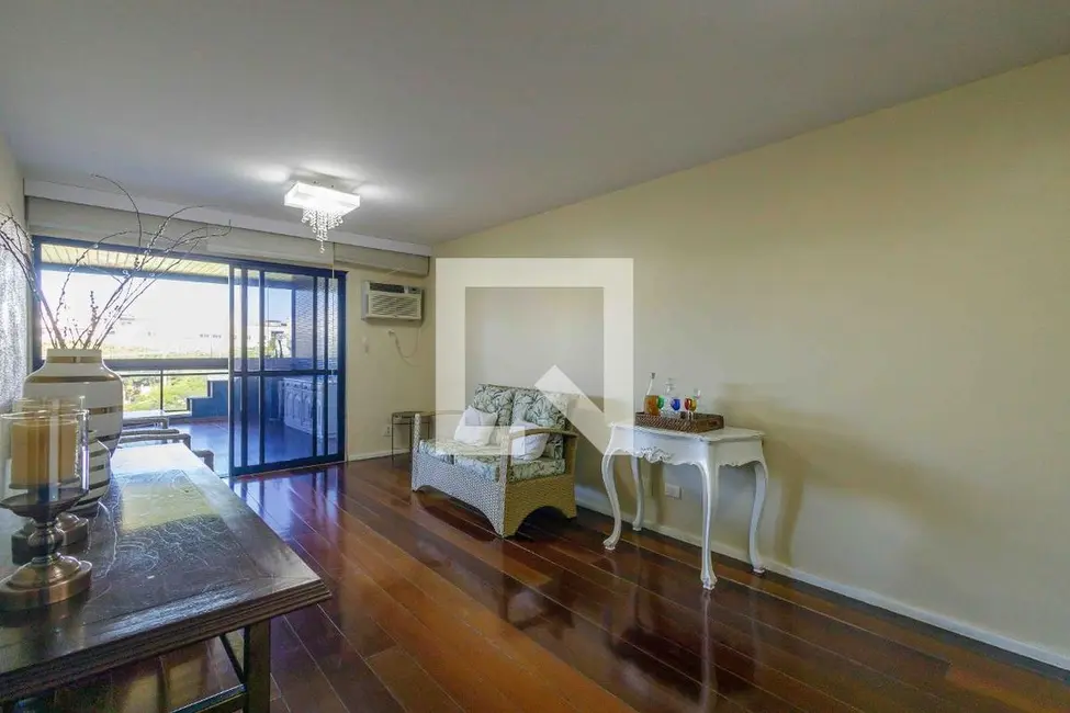 Foto 3 de Apartamento com 4 quartos à venda, 140m2 em Rio De Janeiro - RJ