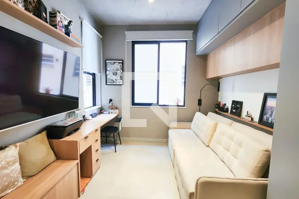Kitnet com 1 quarto à venda, 23m2 em Botafogo, Rio De Janeiro - RJ - imagem 3 Foto 3 de Kitnet com 1 quarto à venda, 23m2 em Botafogo, Rio De Janeiro - RJ