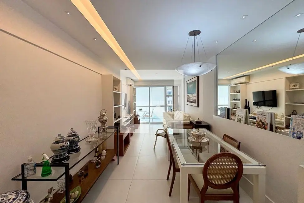 Foto 2 de Apartamento com 2 quartos à venda, 90m2 em Botafogo, Rio De Janeiro - RJ