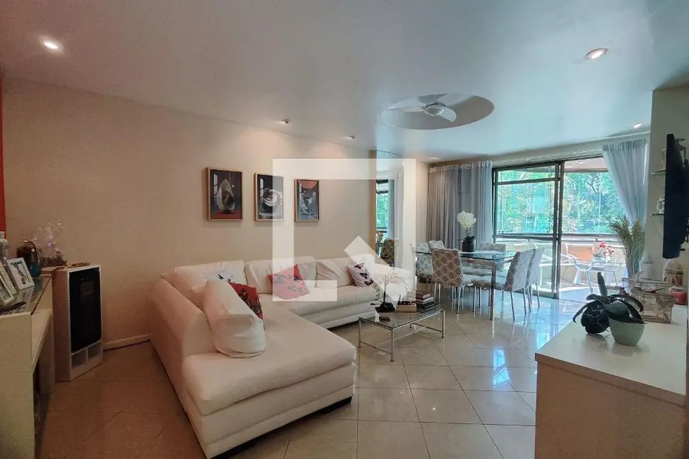 Apartamento com 3 quartos à venda, 143m2 em Rio De Janeiro - RJ - imagem 2 Foto 2 de Apartamento com 3 quartos à venda, 143m2 em Rio De Janeiro - RJ