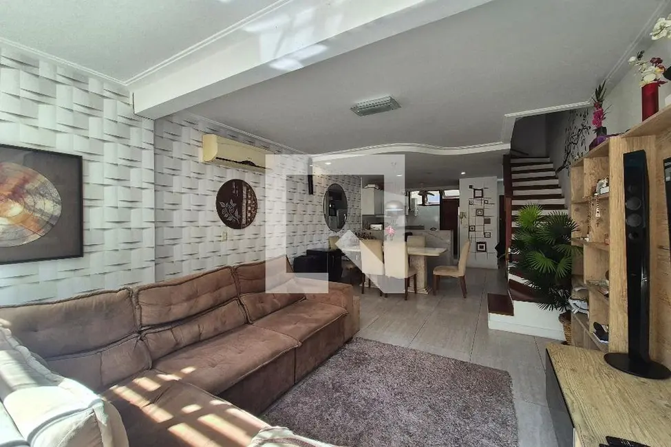 Foto 8 de Casa com 3 quartos à venda, 200m2 em Rio De Janeiro - RJ