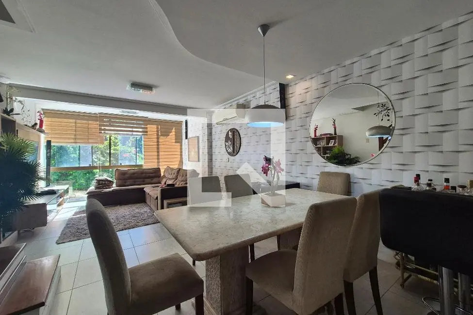 Foto 4 de Casa com 3 quartos à venda, 200m2 em Rio De Janeiro - RJ