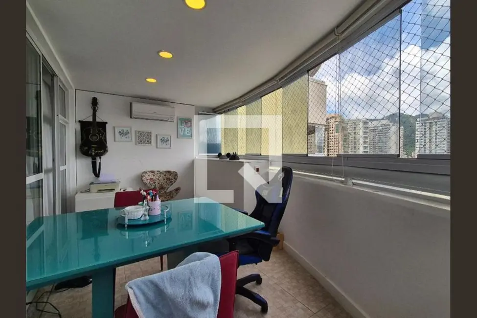 Foto 8 de Apartamento com 3 quartos à venda, 107m2 em Rio De Janeiro - RJ